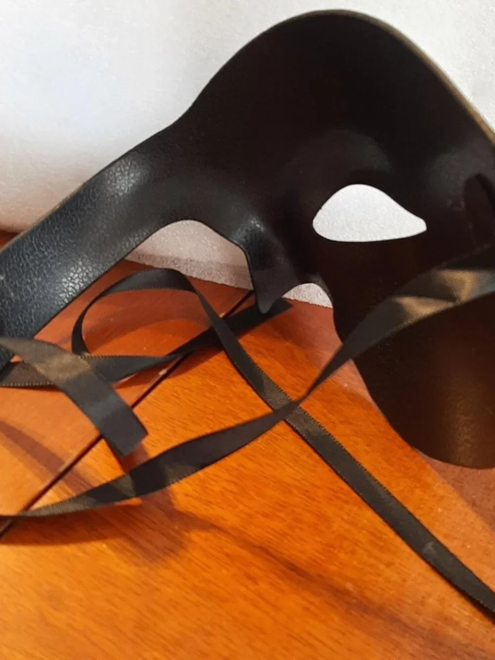 NEW ! Men Phantom Mask Half Face Black